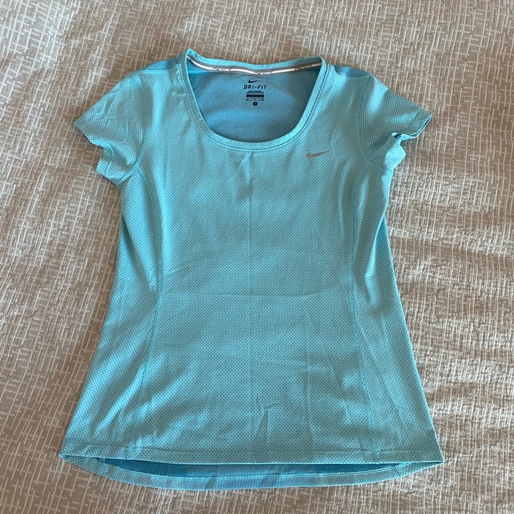 Nike dry fit shirt
